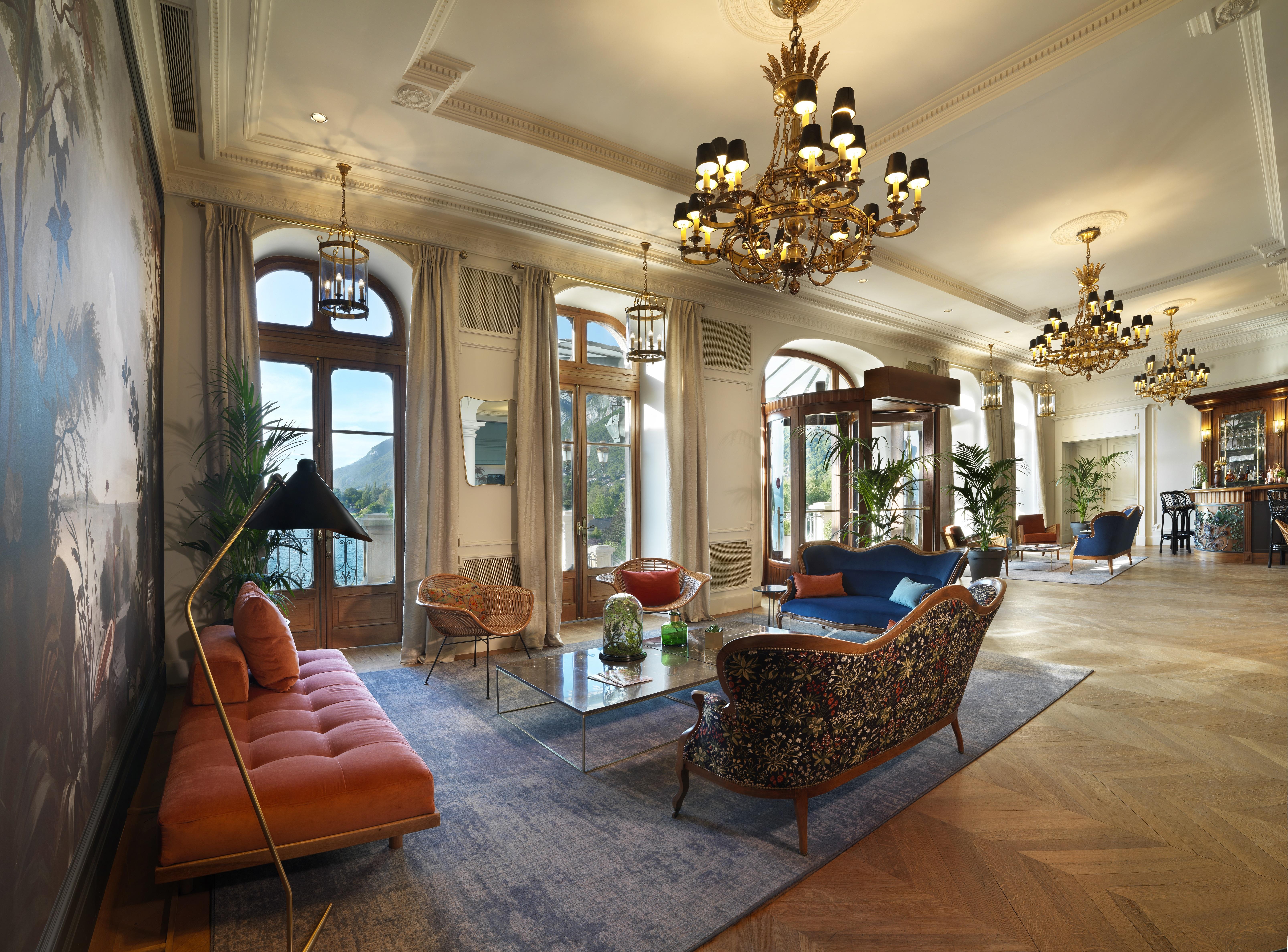 Le Palace De Menthon Exterior photo The lobby of the hotel